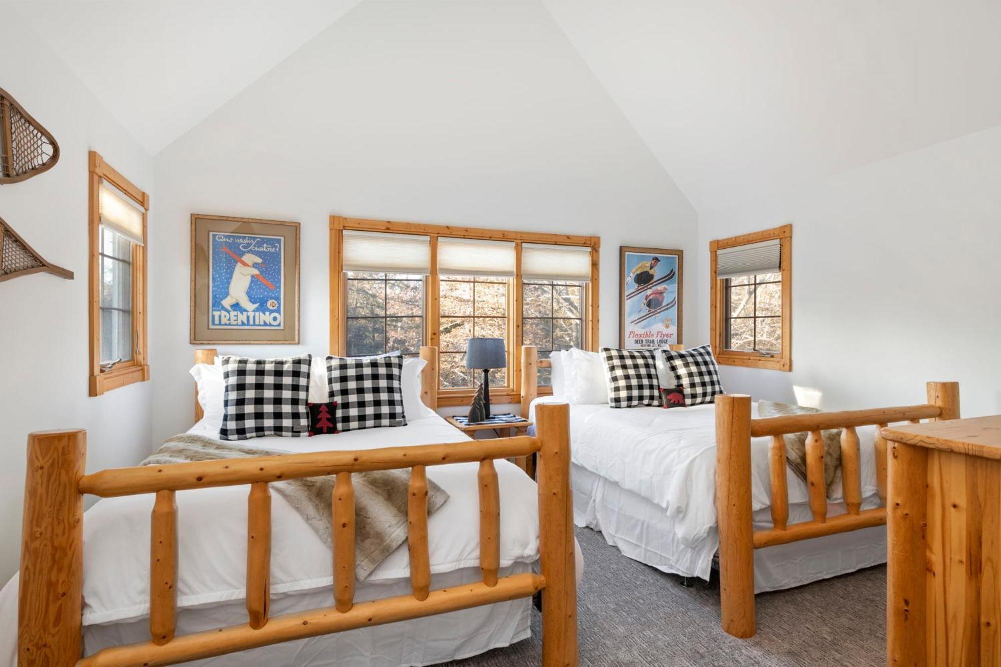 The Lodge, 'North Woods' Style, Boutique Galena Getaway! Exterior photo