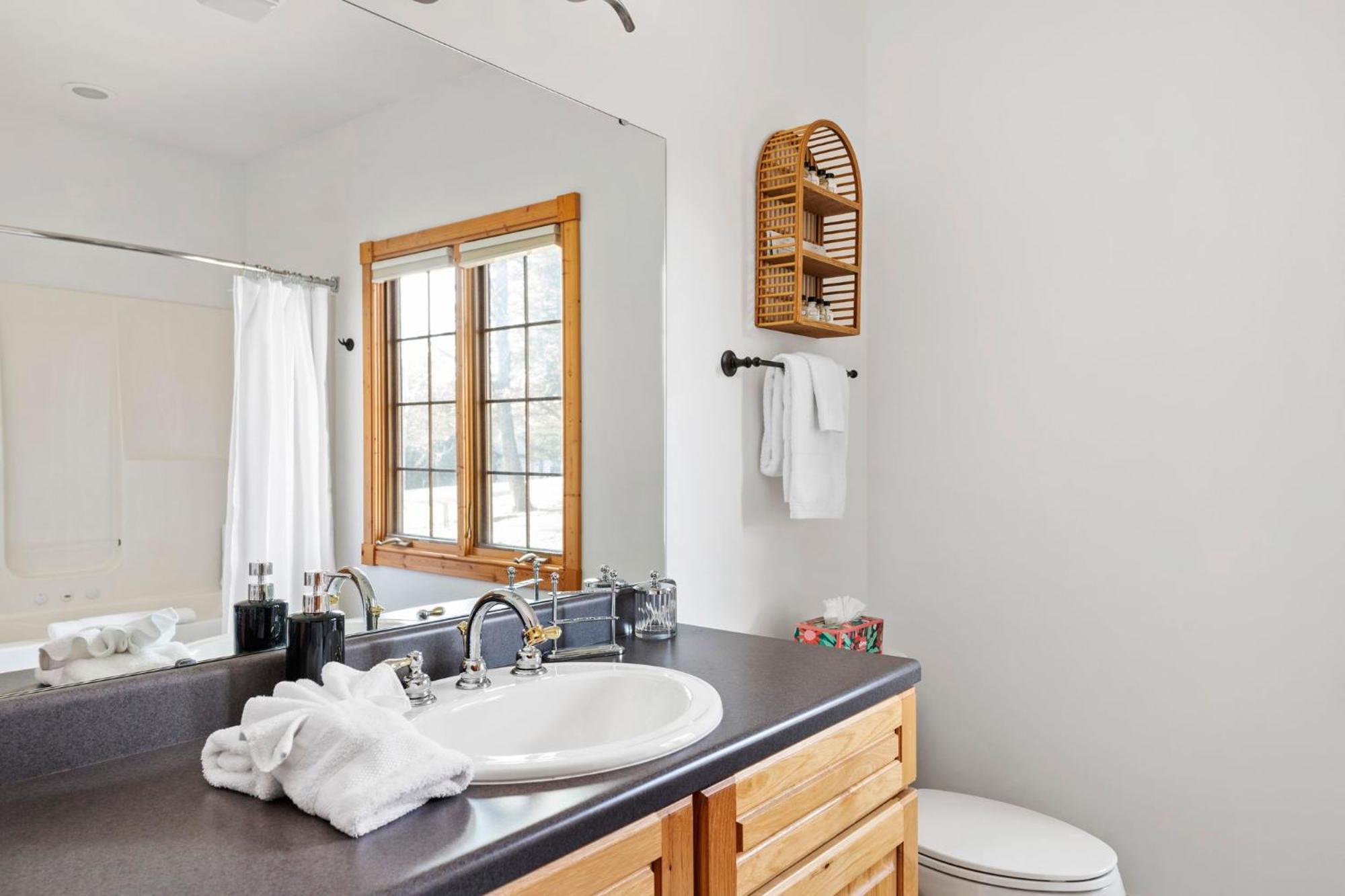 The Lodge, 'North Woods' Style, Boutique Galena Getaway! Exterior photo